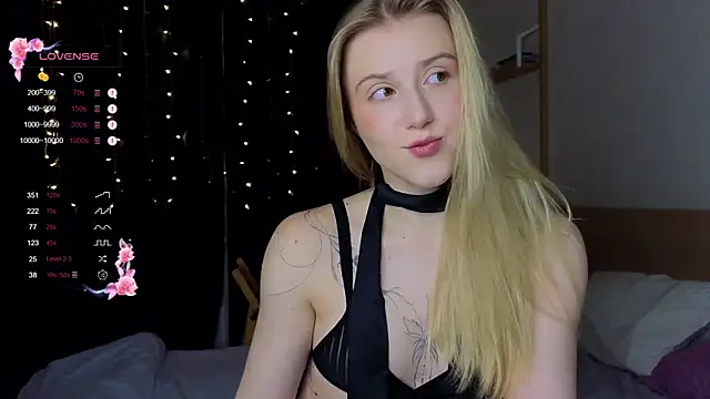 ArianaMur online show from 01-11-25, 03:23