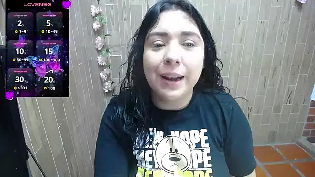 Snapshot of solyeria chatting on 02-21-25, 01:55 solyeria online show from 02-21-25, 01:55