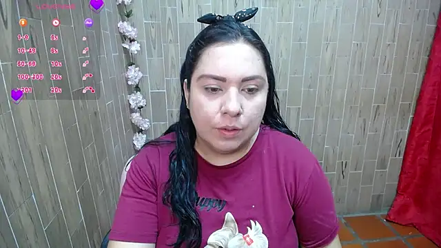 Snapshot of solyeria chatting on 09-18-25, 03:52 solyeria online show from 09-18-25, 03:52