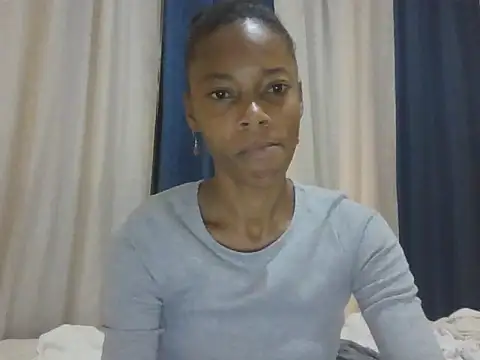 Snapshot of adele-33 chatting on 02-13-26, 07:32 adele-33 online show from 02-13-26, 07:32