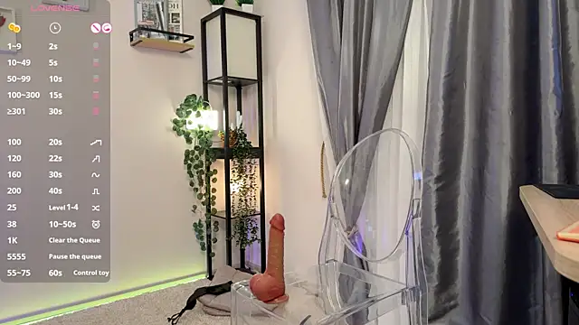 Lella Ryann  online show from 02-14-25, 07:12