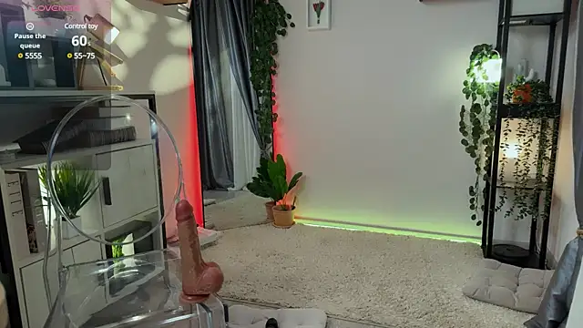 Lella Ryann  online show from 03-13-25, 07:39