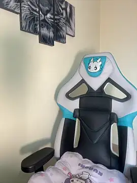 missycanoo online show from 12-17-25, 09:54