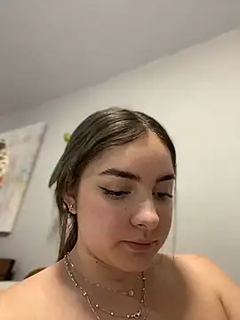 Snapshot of imlindapink chatting on 01-27-25, 07:03 imlindapink online show from 01-27-25, 07:03