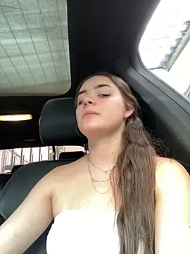 Snapshot of imlindapink chatting on 02-04-25, 09:10 imlindapink online show from 02-04-25, 09:10