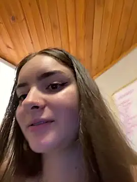 Snapshot of imlindapink chatting on 02-10-25, 04:58 imlindapink online show from 02-10-25, 04:58