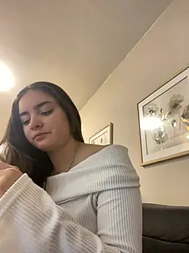 Snapshot of imlindapink chatting on 03-18-25, 04:59 imlindapink online show from 03-18-25, 04:59