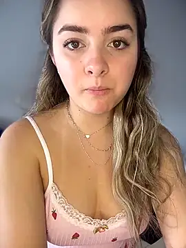 Snapshot of imlindapink chatting on 11-14-25, 04:38 imlindapink online show from 11-14-25, 04:38