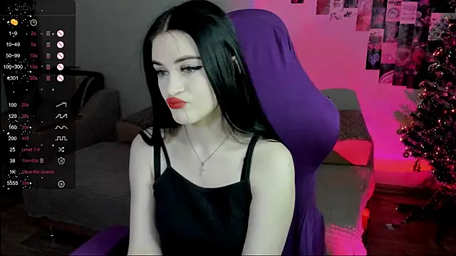 Molly Crystall online show from 01-15-25, 02:38