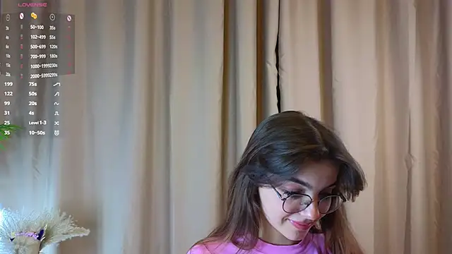 Snapshot of FlairEdgin chatting on 02-21-25, 07:10 FlairEdgin online show from 02-21-25, 07:10