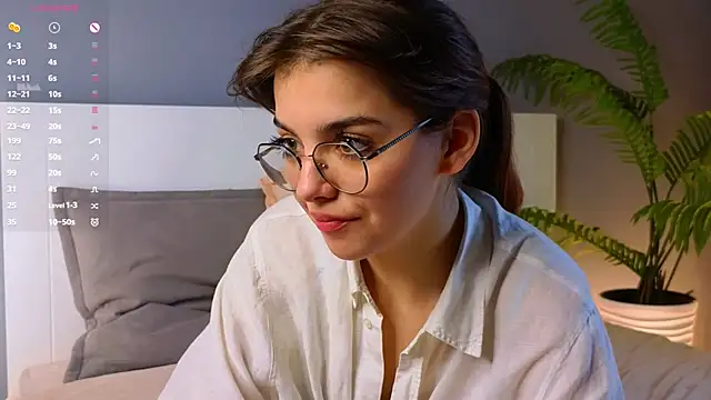 Snapshot of FlairEdgin chatting on 02-23-25, 01:13 FlairEdgin online show from 02-23-25, 01:13