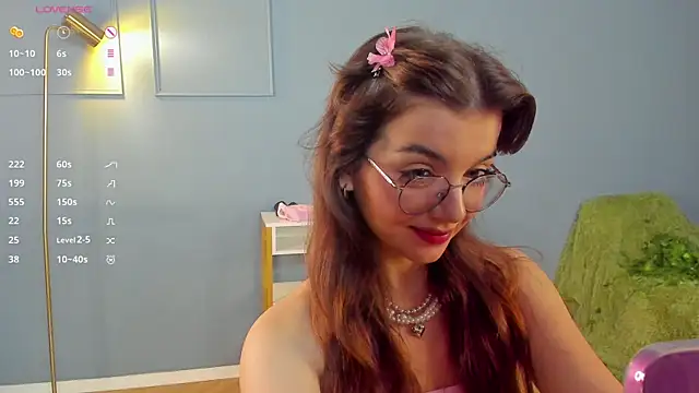 Snapshot of FlairEdgin chatting on 09-18-25, 07:05 FlairEdgin online show from 09-18-25, 07:05