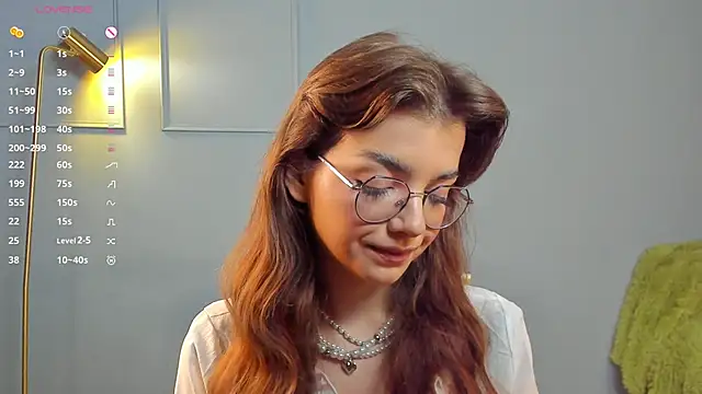 Snapshot of FlairEdgin chatting on 09-20-25, 07:04 FlairEdgin online show from 09-20-25, 07:04