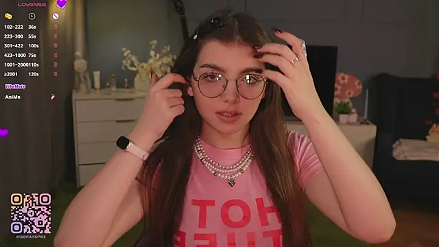 Snapshot of FlairEdgin chatting on 11-08-25, 07:12 FlairEdgin online show from 11-08-25, 07:12