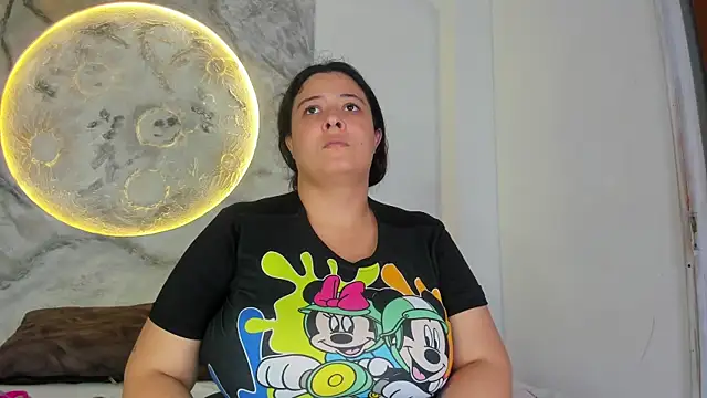 JulietaKane online show from 12-23-25, 05:05