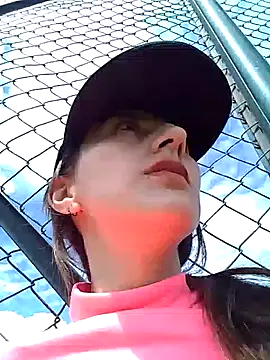 Snapshot of _jade_white_ chatting on 02-22-26, 03:32 jade white online show from 02-22-26, 03:32