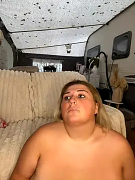 Snapshot of mimiprincessxoox chatting on 10-12-25, 12:15 mimiprincessxoox online show from 10-12-25, 12:15