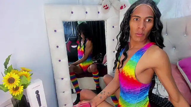 Strella ferrera online show from 02-26-25, 03:53