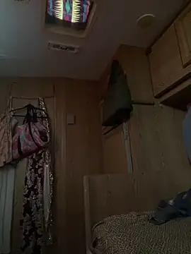 HoneyBdaQueen online show from 01-03-25, 04:16