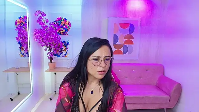 Tiara rr online show from 09-30-25, 07:41