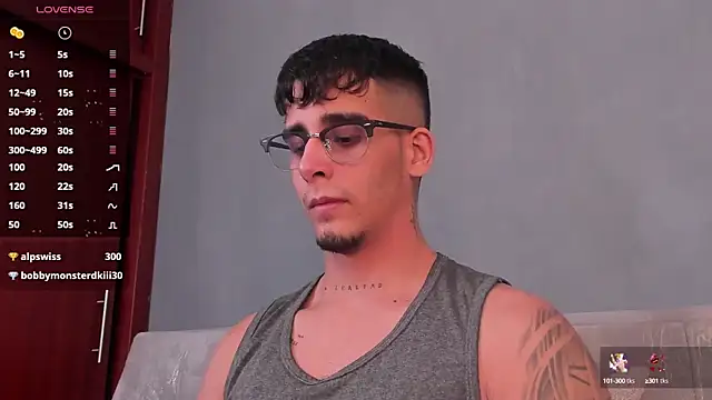 Snapshot of iamcamiloo_ chatting on 01-19-25, 06:00 iamcamiloo  online show from 01-19-25, 06:00