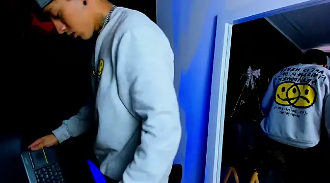 JUSTIN FULLER1 online show from 12-09-24, 03:00