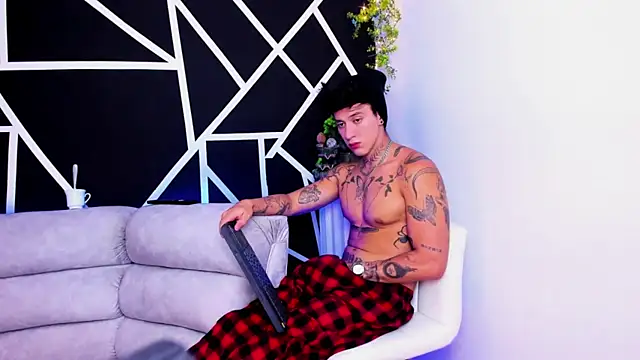 JUSTIN FULLER1 online show from 02-13-25, 11:15