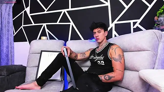 JUSTIN FULLER1 online show from 02-27-25, 12:10