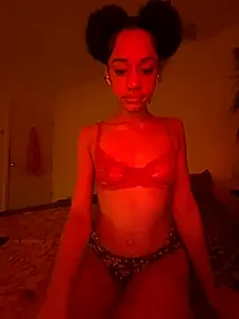 Snapshot of redbonejada chatting on 12-19-24, 04:34 redbonejada online show from 12-19-24, 04:34