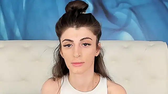 SkinnyDolly online show from 09-10-25, 02:11