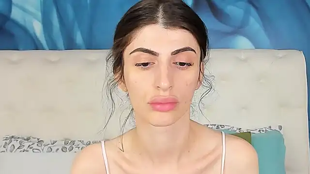 SkinnyDolly online show from 10-14-25, 02:01