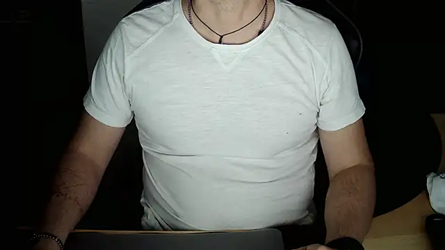 Snapshot of Nash_76_ chatting on 10-04-25, 07:06 Nash 76 online show from 10-04-25, 07:06