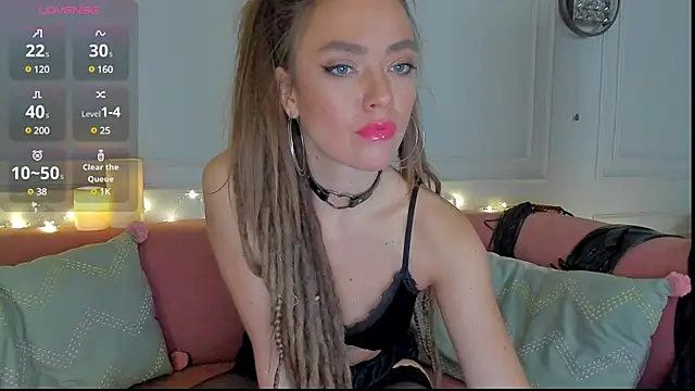 KellyFouler online show from 12-06-24, 12:38