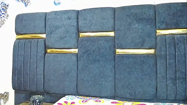 skaysanchez1 online show from 04-07-26, 08:20