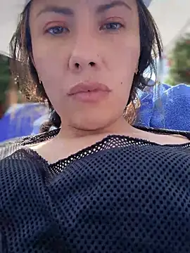 Snapshot of im_lorein chatting on 01-15-25, 07:44 im lorein online show from 01-15-25, 07:44