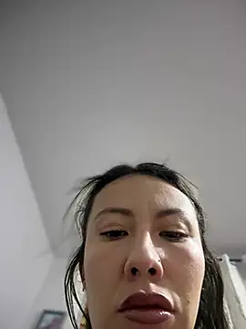 Snapshot of im_lorein chatting on 02-24-25, 11:10 im lorein online show from 02-24-25, 11:10