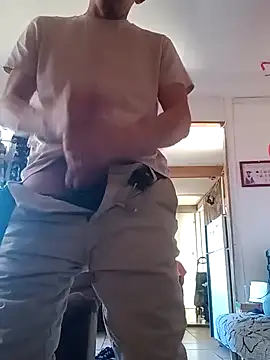 Snapshot of 31robelo chatting on 10-11-25, 09:35 31robelo online show from 10-11-25, 09:35