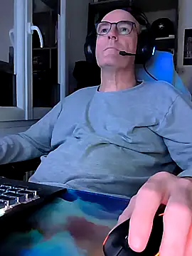 bogland33 online show from 03-03-25, 10:20