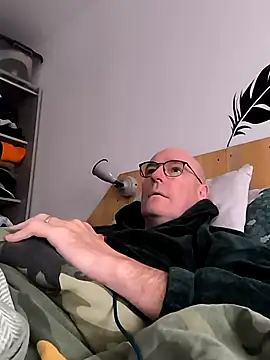 bogland33 online show from 03-04-25, 08:02