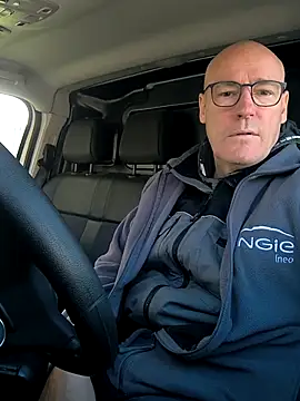 bogland33 online show from 10-27-25, 11:36