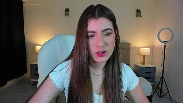 Snapshot of ARITOO_ chatting on 12-17-24, 01:07 ARITOO  online show from 12-17-24, 01:07