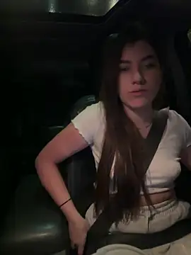 Snapshot of ARITOO_ chatting on 12-17-24, 08:34 ARITOO  online show from 12-17-24, 08:34