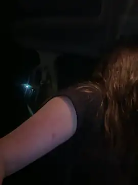 Snapshot of ARITOO_ chatting on 12-25-24, 06:31 ARITOO  online show from 12-25-24, 06:31