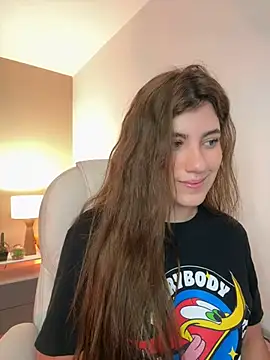 Snapshot of ARITOO_ chatting on 01-01-25, 10:54 ARITOO  online show from 01-01-25, 10:54