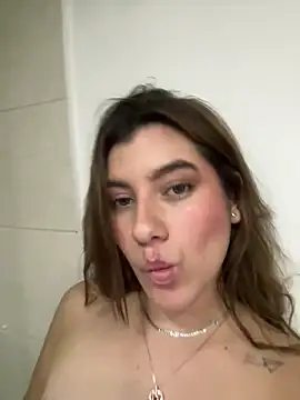 Snapshot of ARITOO_ chatting on 02-15-25, 11:58 ARITOO  online show from 02-15-25, 11:58