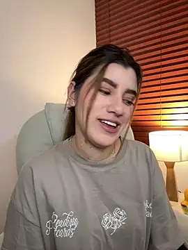 Snapshot of ARITOO_ chatting on 03-09-25, 03:43 ARITOO  online show from 03-09-25, 03:43