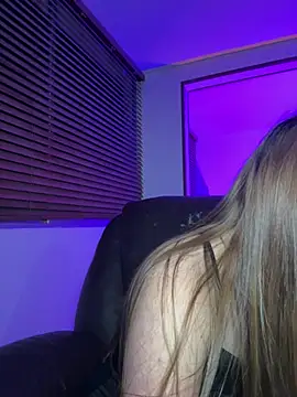 Snapshot of ARITOO_ chatting on 03-16-25, 08:10 ARITOO  online show from 03-16-25, 08:10