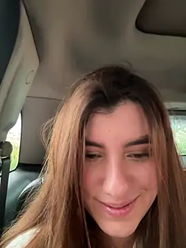 Snapshot of ARITOO_ chatting on 03-22-25, 09:21 ARITOO  online show from 03-22-25, 09:21