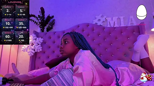 johannaMiller1 online show from 12-25-24, 04:00