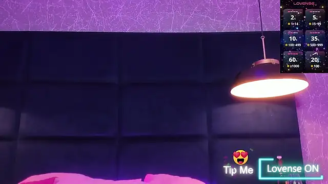 johannaMiller1 online show from 01-15-25, 03:22